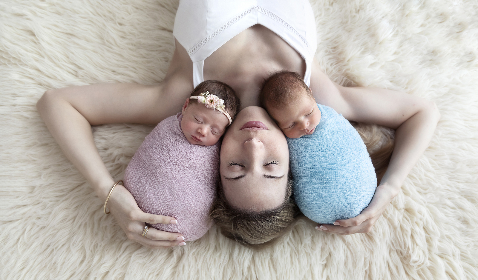Darwin Photographer, Maternity Newborn, Baby, Family