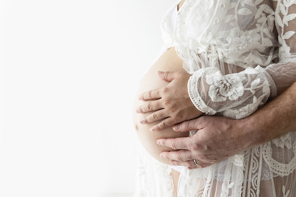 Darwin maternity photographer, Darwin photographers, Darwin maternity photographers, maternity, darwin, NT, Little Cherub Photography