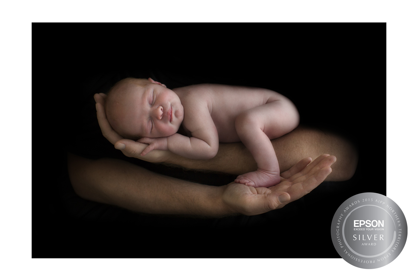 Multi-Award Winning Photographer Newborn Baby Family