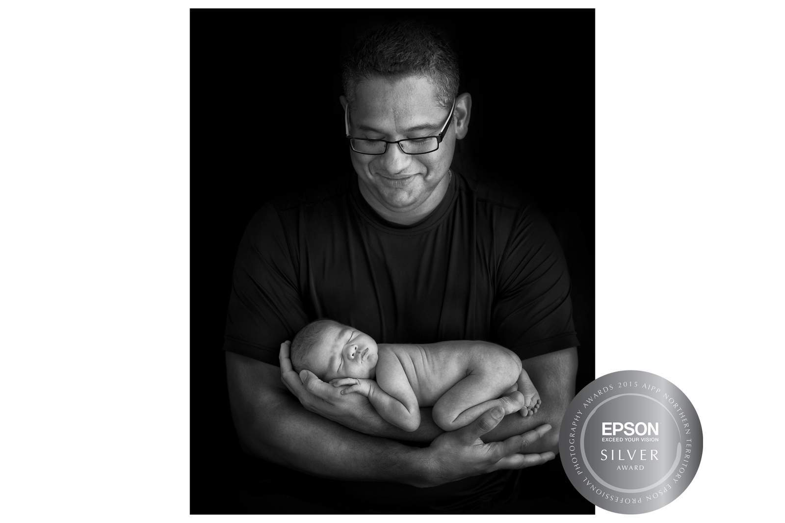 Multi-Award Winning Photographer Newborn Baby Family